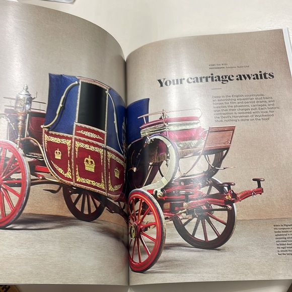 Patek Philippe Geneve the international magazine volume number nine - Picture 4 of 7